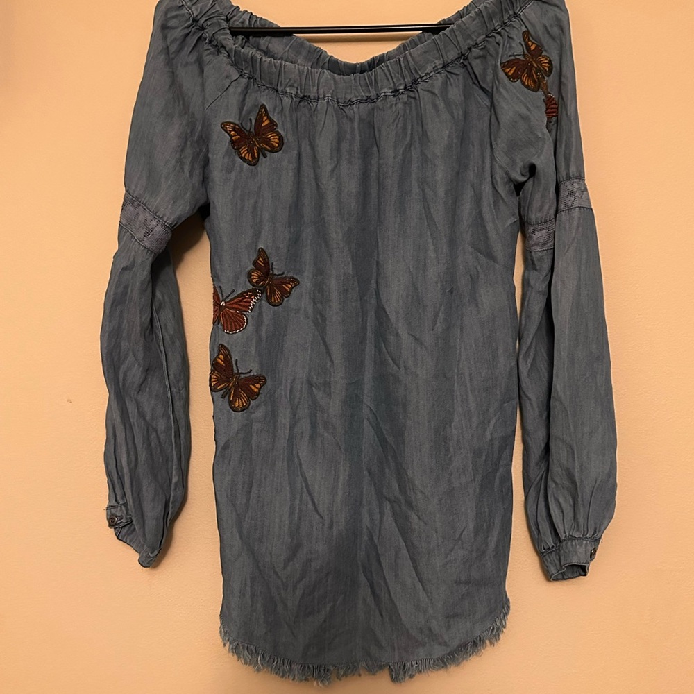 Billy T Women’s Butterfly Off-the-Shoulder Medium Chambray Top Blouse Shirt - Picture 2 of 7
